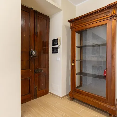 בית הארחה Casa Regina 3*